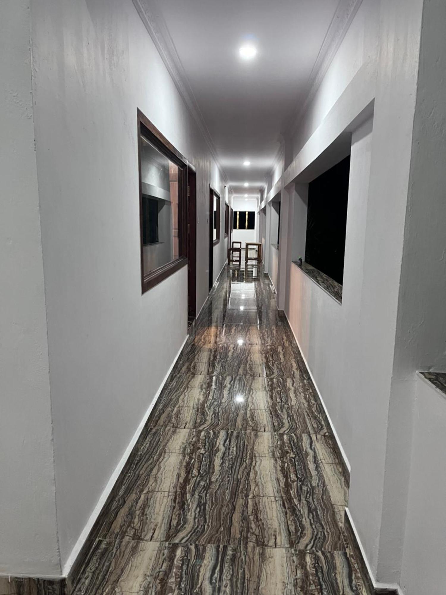 Anand Beach Guesthouse By Moonrocks Mahabalipuram Ngoại thất bức ảnh